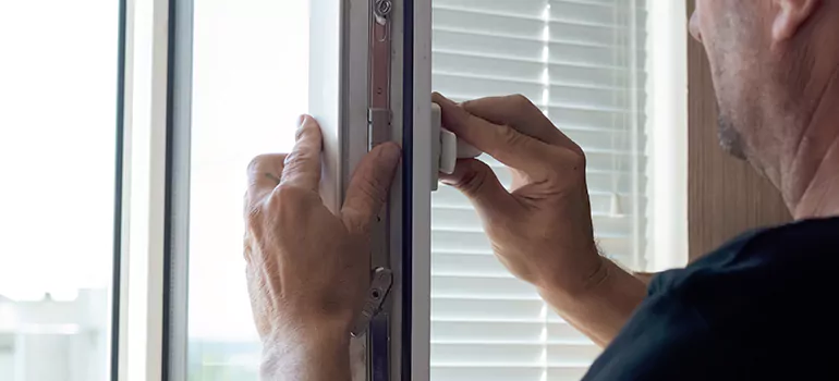 Custom Hopper Windows in Brandon, FL